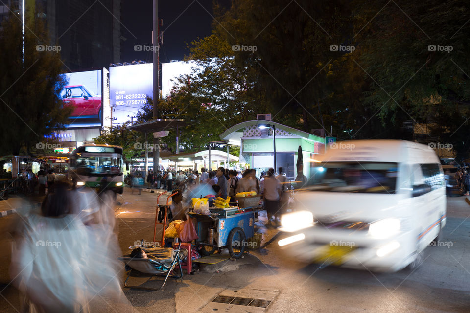 Bus station 