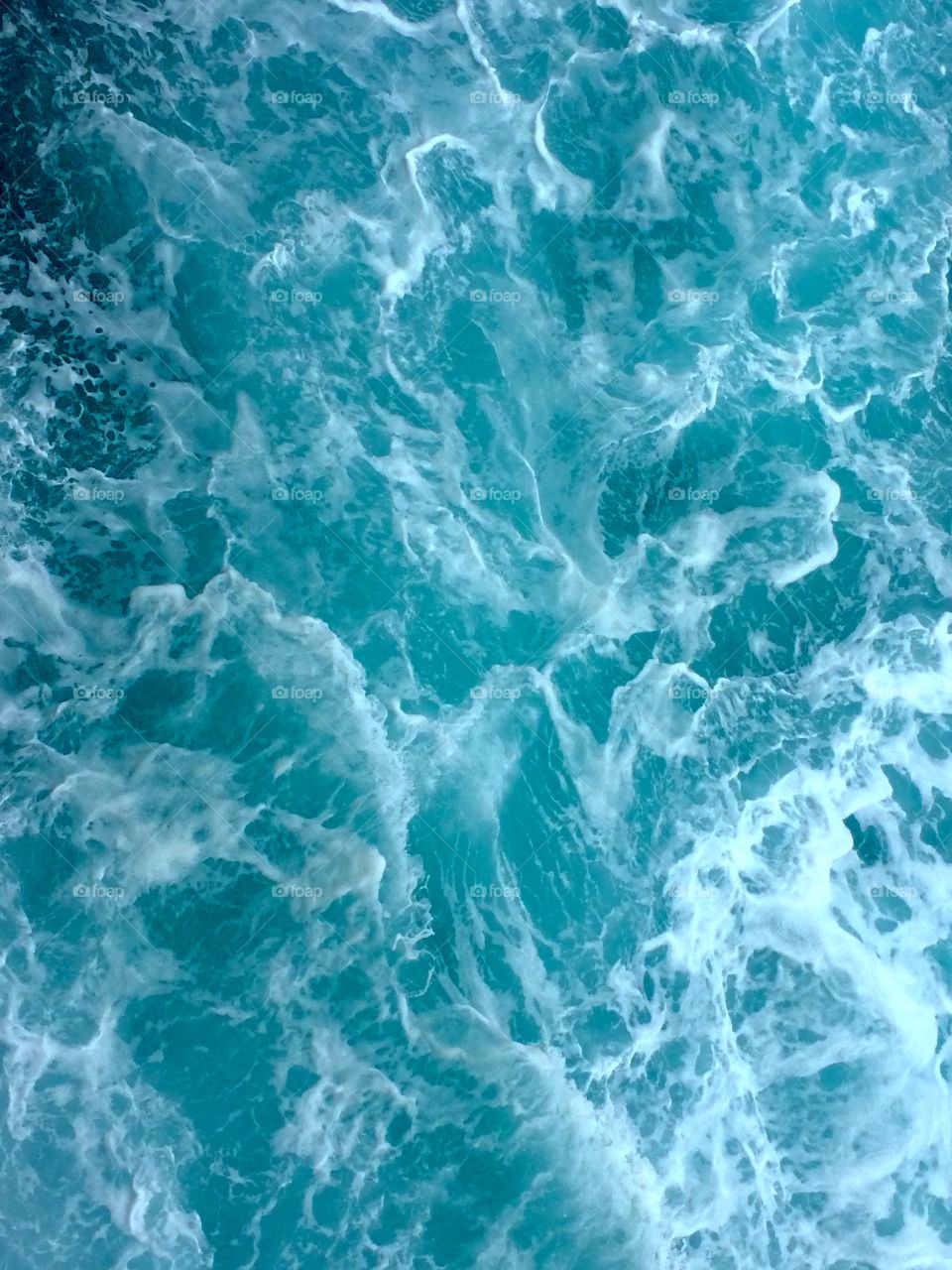 Agitated sea water 