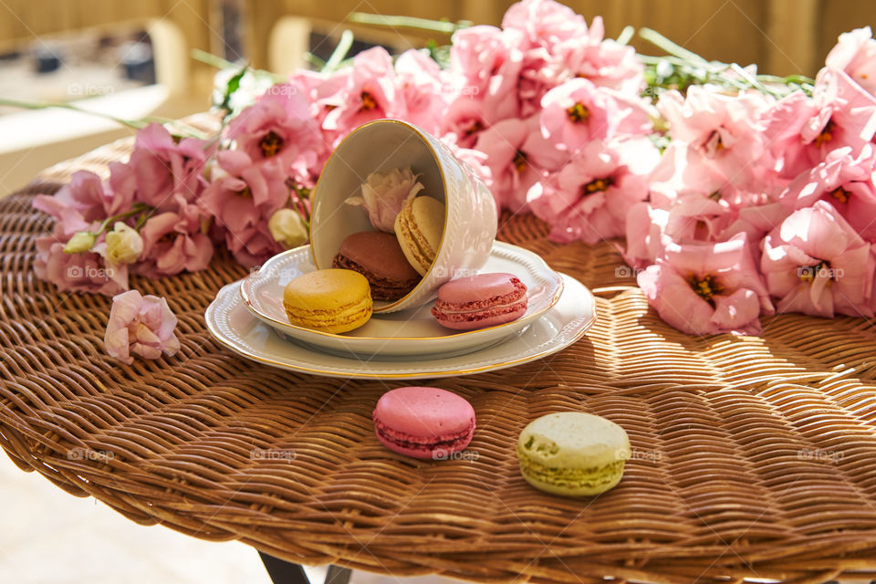 Colorful macarons