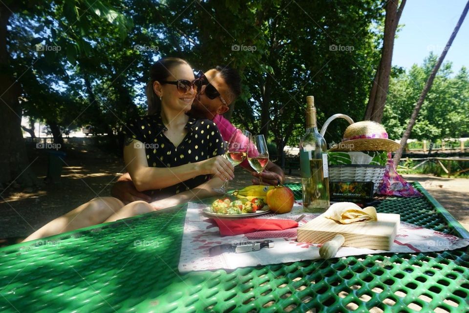 Couple#love#picnic#food#nature