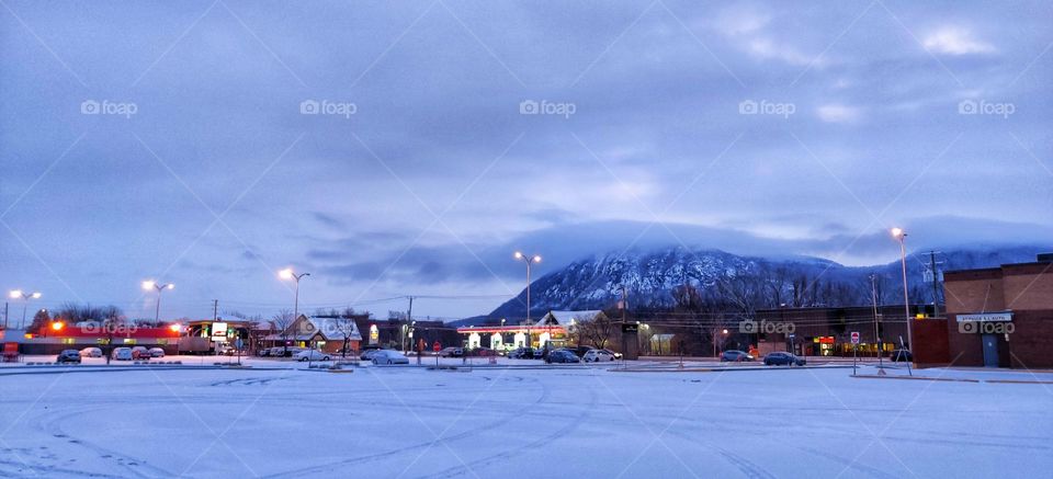 little houses, mountain, cloud and snow