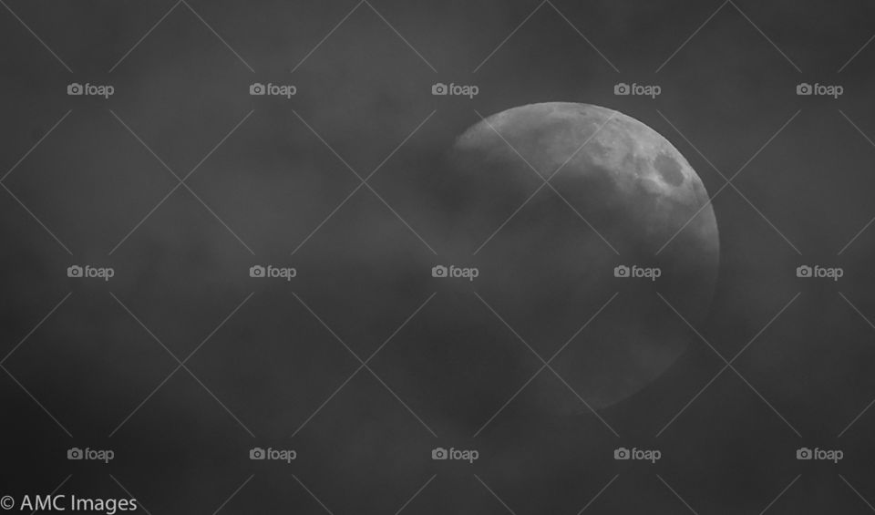 Close up of the moon