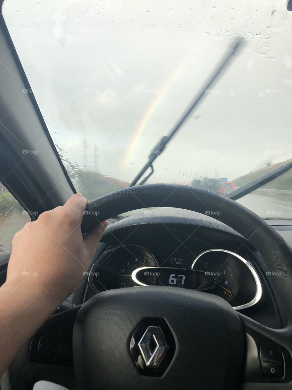 Rainbow clip Renault 