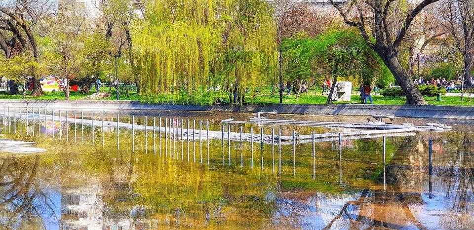 Cișmigiu Park in Bucharest