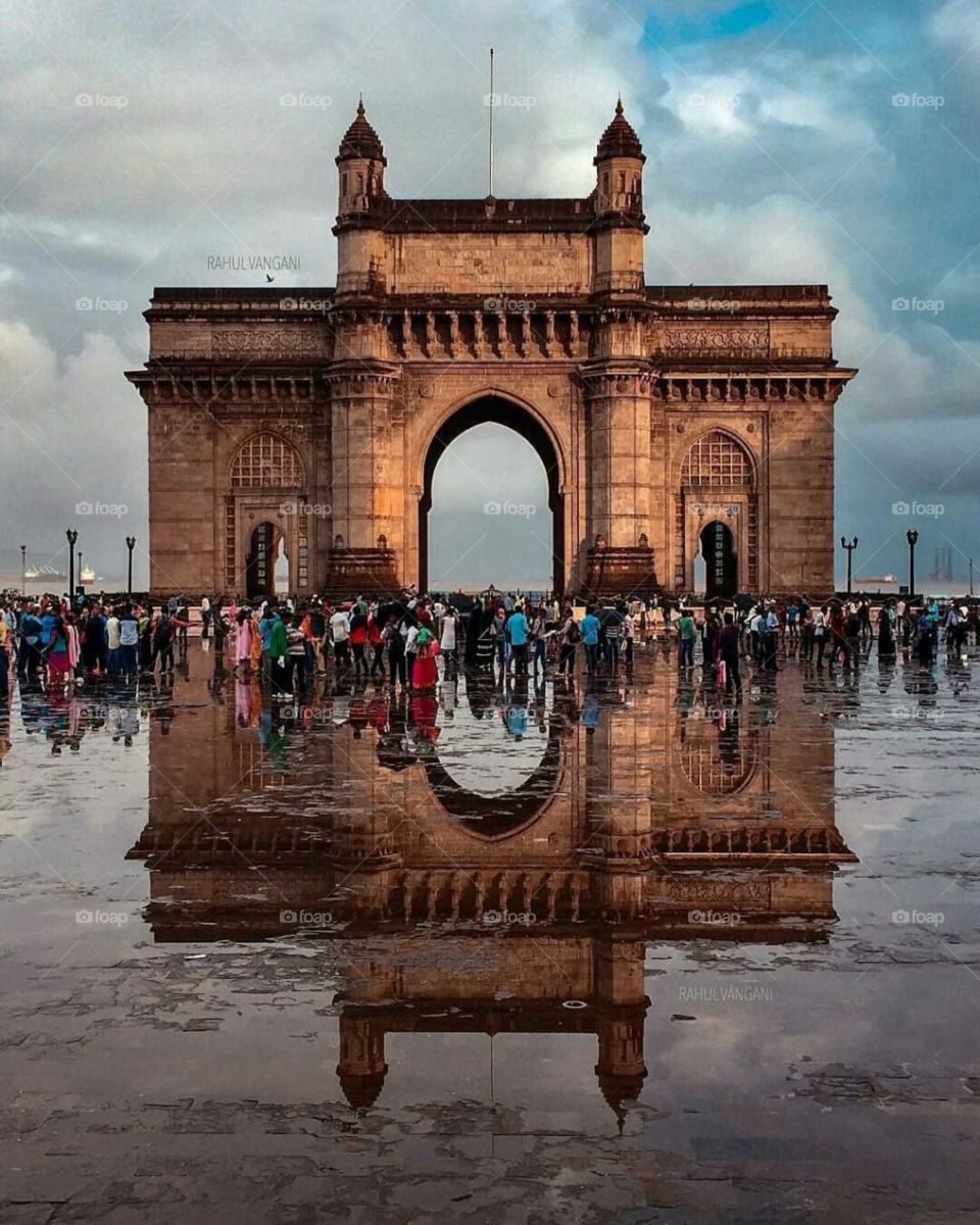 # Mumbai# Gateway of India# crowd# tourist place# tourism# monument# evening# dusk# ancient# vintage#
