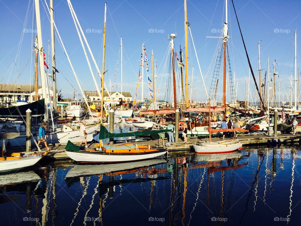 Port Townsend Marina Washington State Olympic Peninsula - the Largest Wooden Boat Festival on the West Coast many Sail Boats And Cabin Cruisers