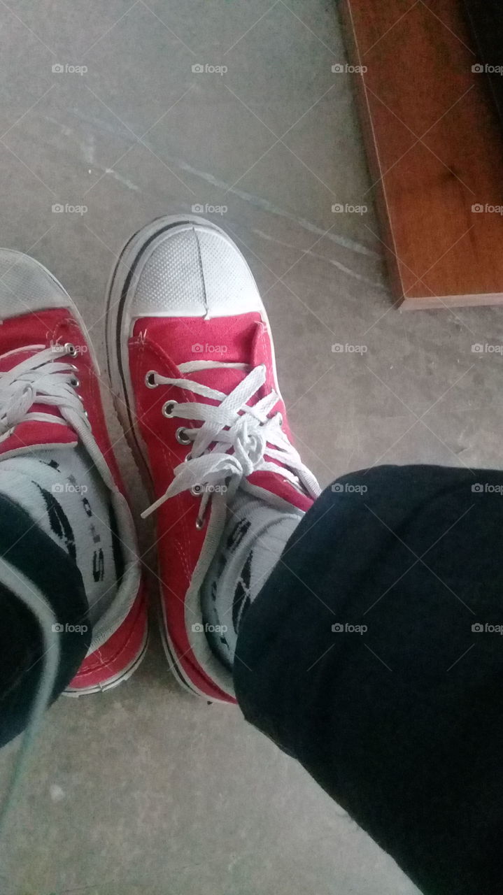 zapatillas rojas