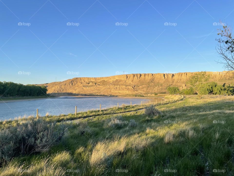 Medicine Hat, Alberta, Canada has this beautiful, South Saskatchewan river, running through our town, people and animals are often found strolling beside it for tranquility, calm and peace after their busy days at work, taken with iPhone 12.