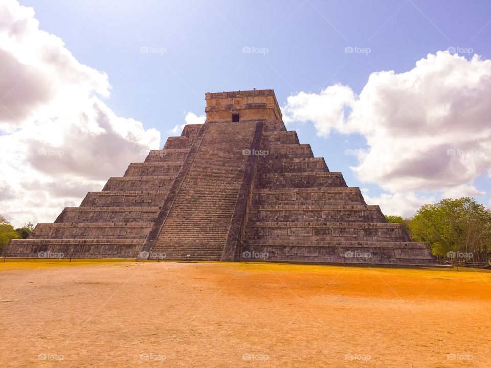 Chichen Itza pyramid 