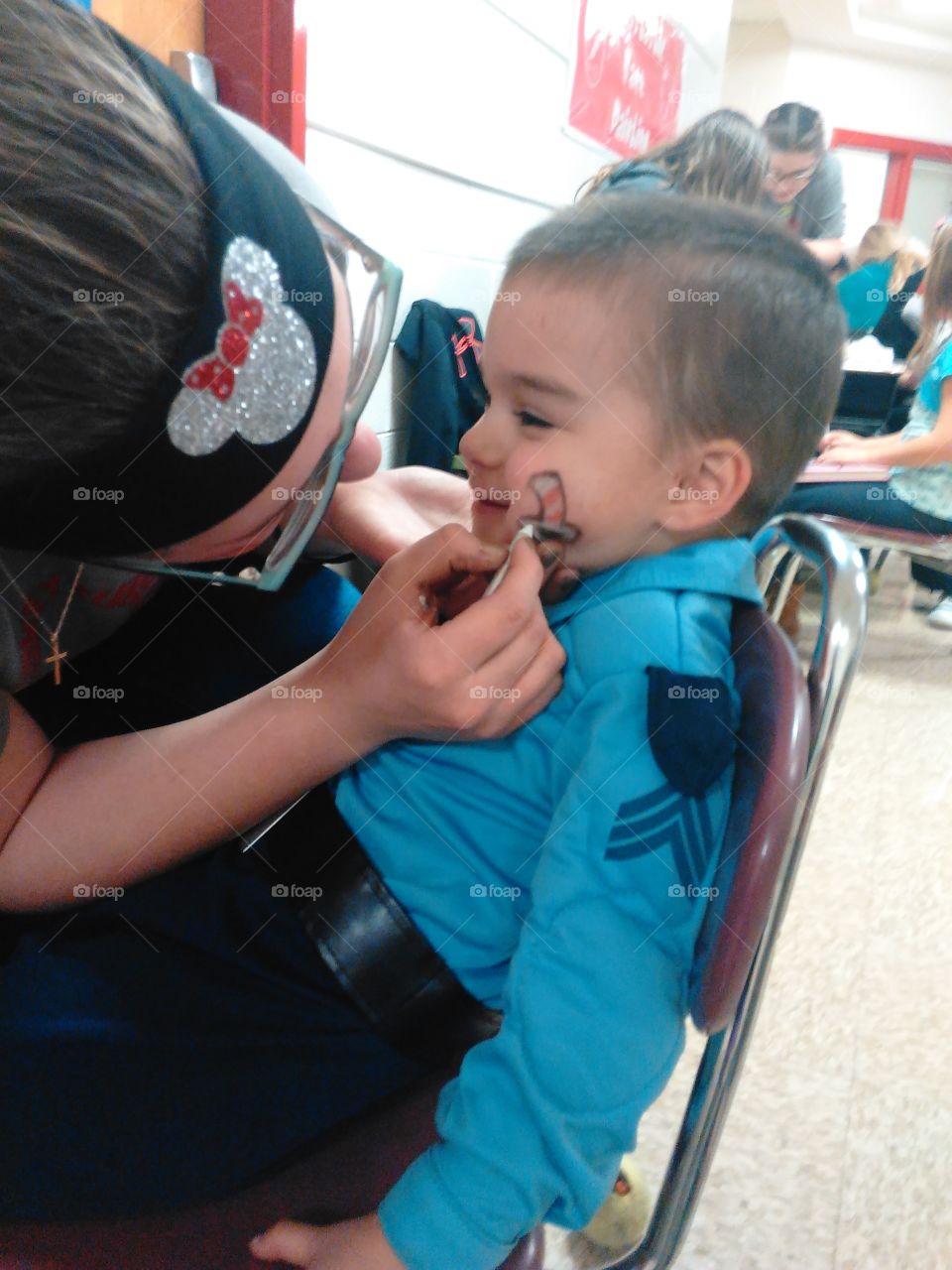 happiness in face painting