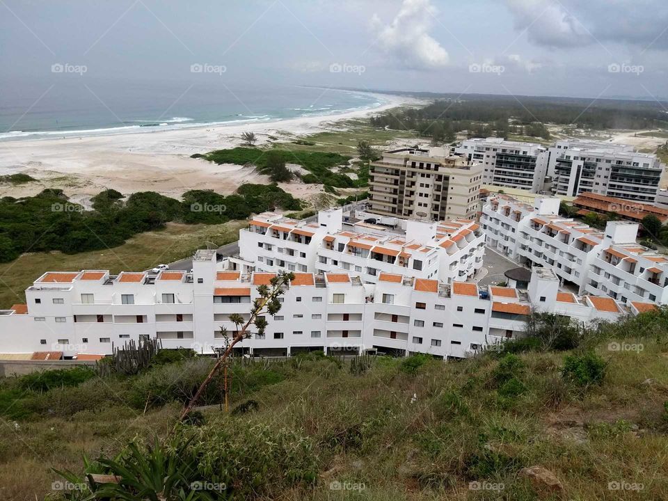 Condomínio na Praia Grande.