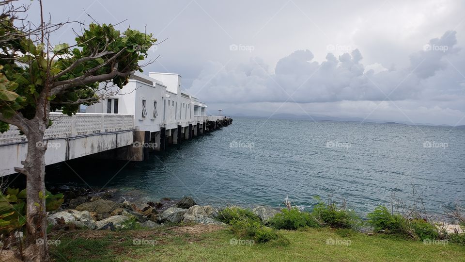 el muelle del rompeolas