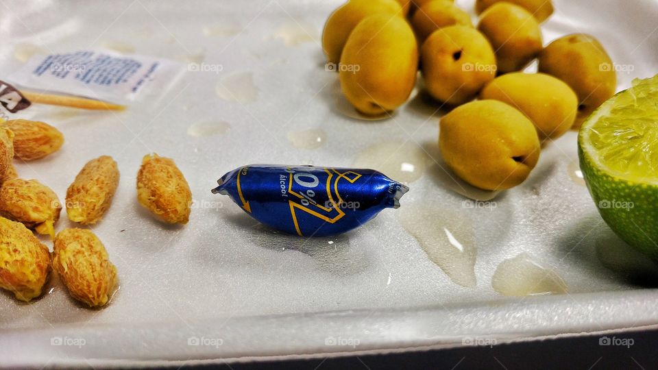 Degustação... sementes de saborosas azeitonas!