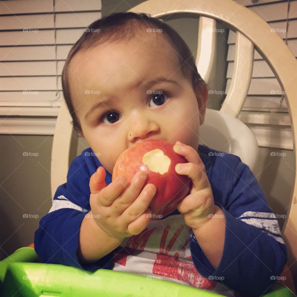 Yummy apple