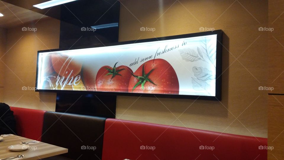 pizzahut interior design.