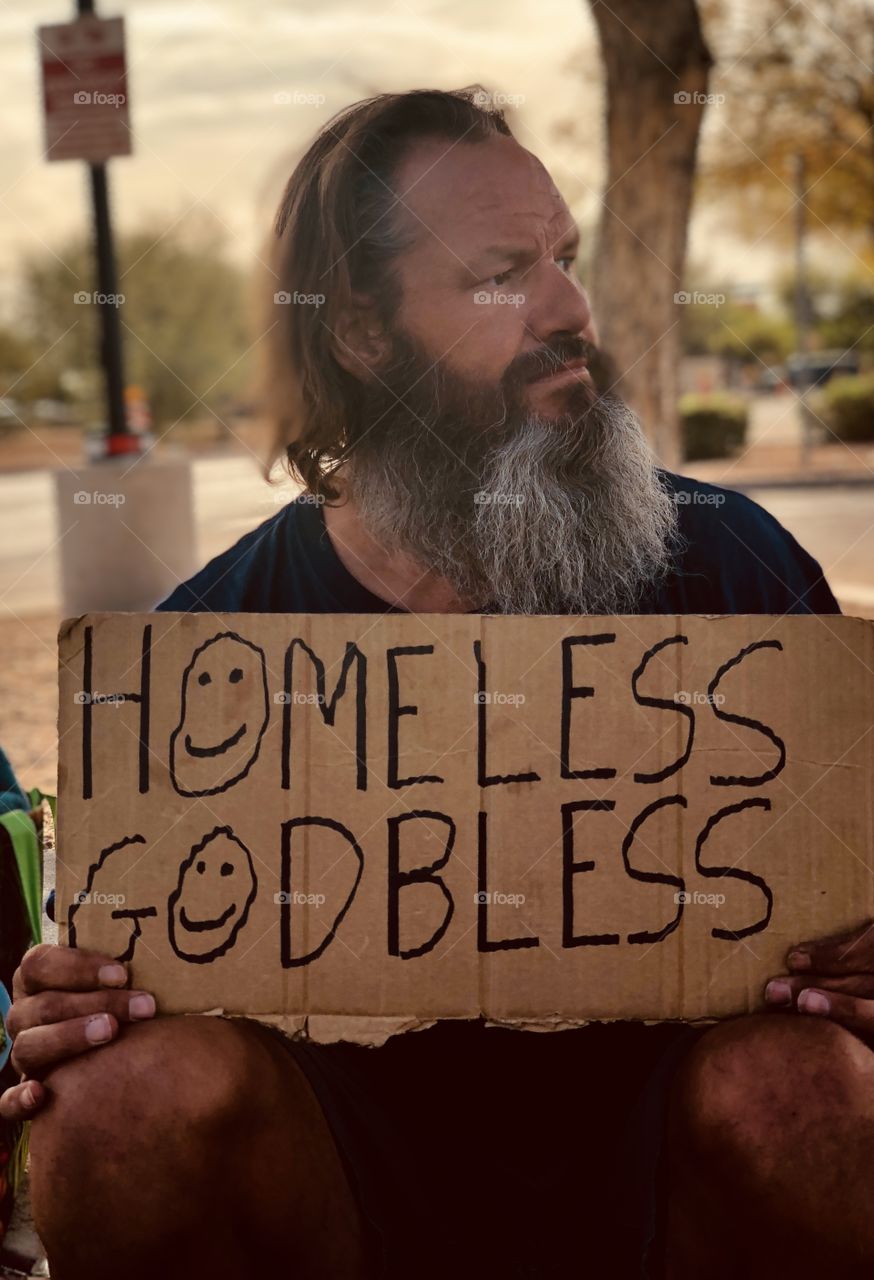 The Arizona Homeless got that warmth we don’t have here in SF, so they have it a little better right??... BUT the tourists be all scAred to approach.. so their homeless salary goes 👇🏼👇🏼👇🏼👇🏼👇🏼... but they still got that warmth.... so does it even out? 
Shot at 250 f 1.9 iPhone X ? Weird.
.
.
.
.
