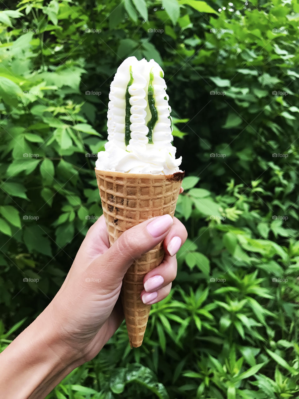 Enjoying the last summer days with an ice cream cone 