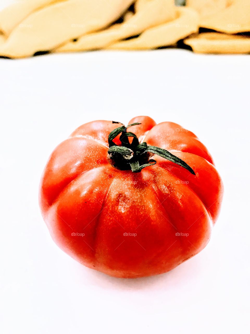 One red rap tomato 