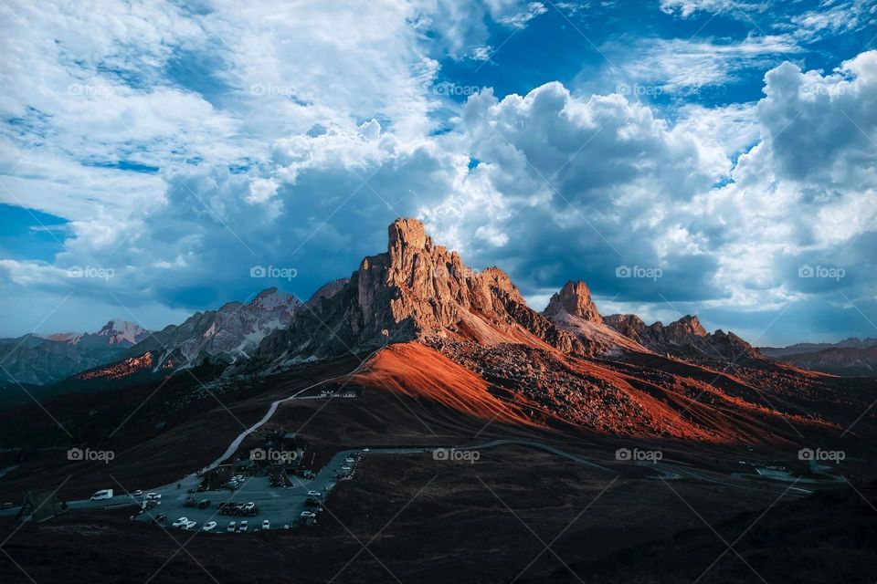 Beautiful mountain natural landscape and sea of clouds