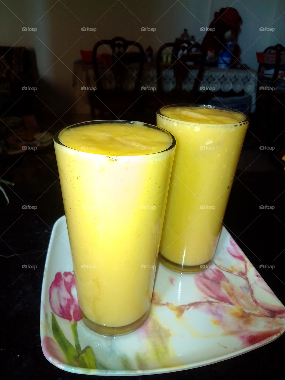 fresh mango shake