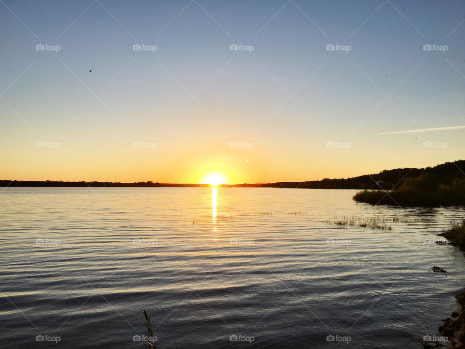 Sunset on the lake 