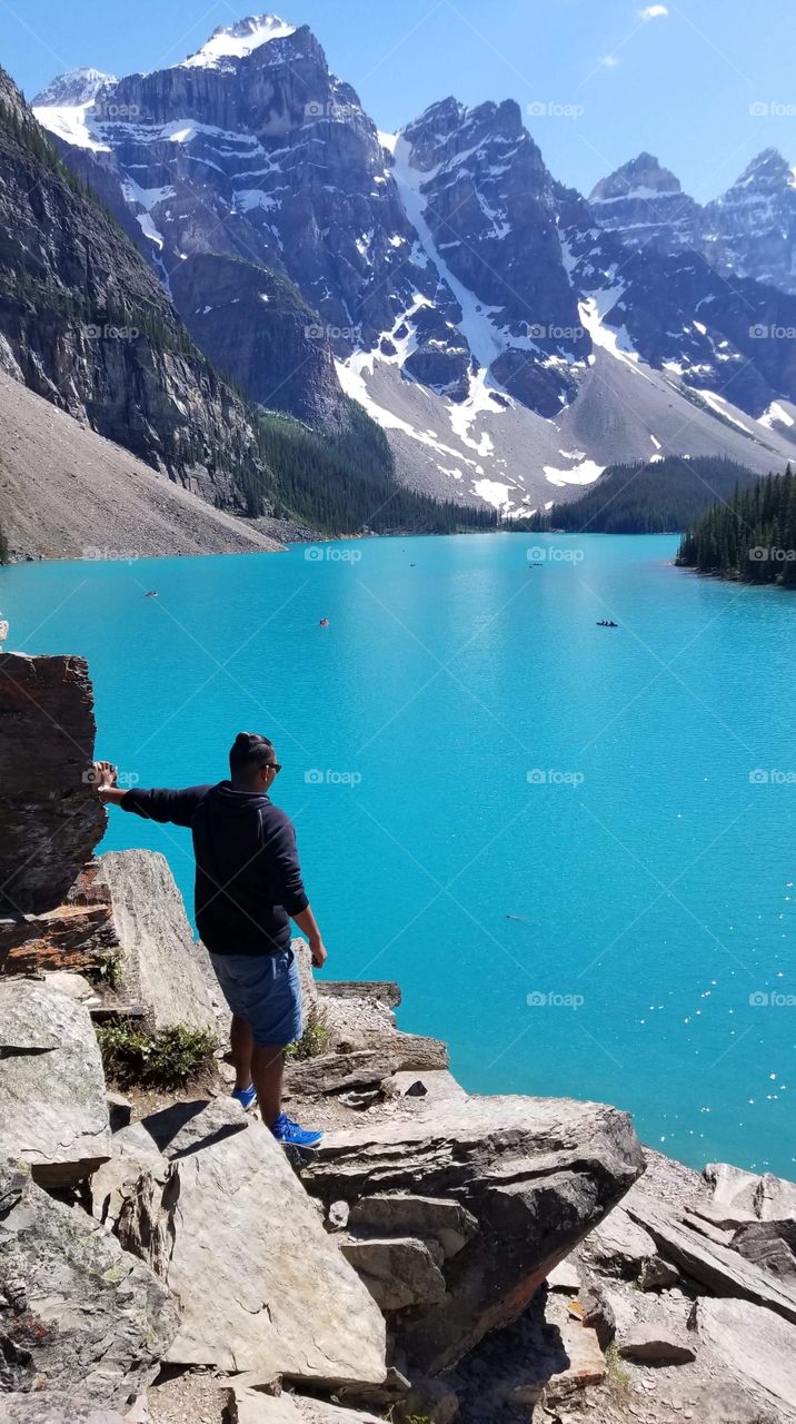 Fearless and epic climb to see this wonderful lake louise from d top 