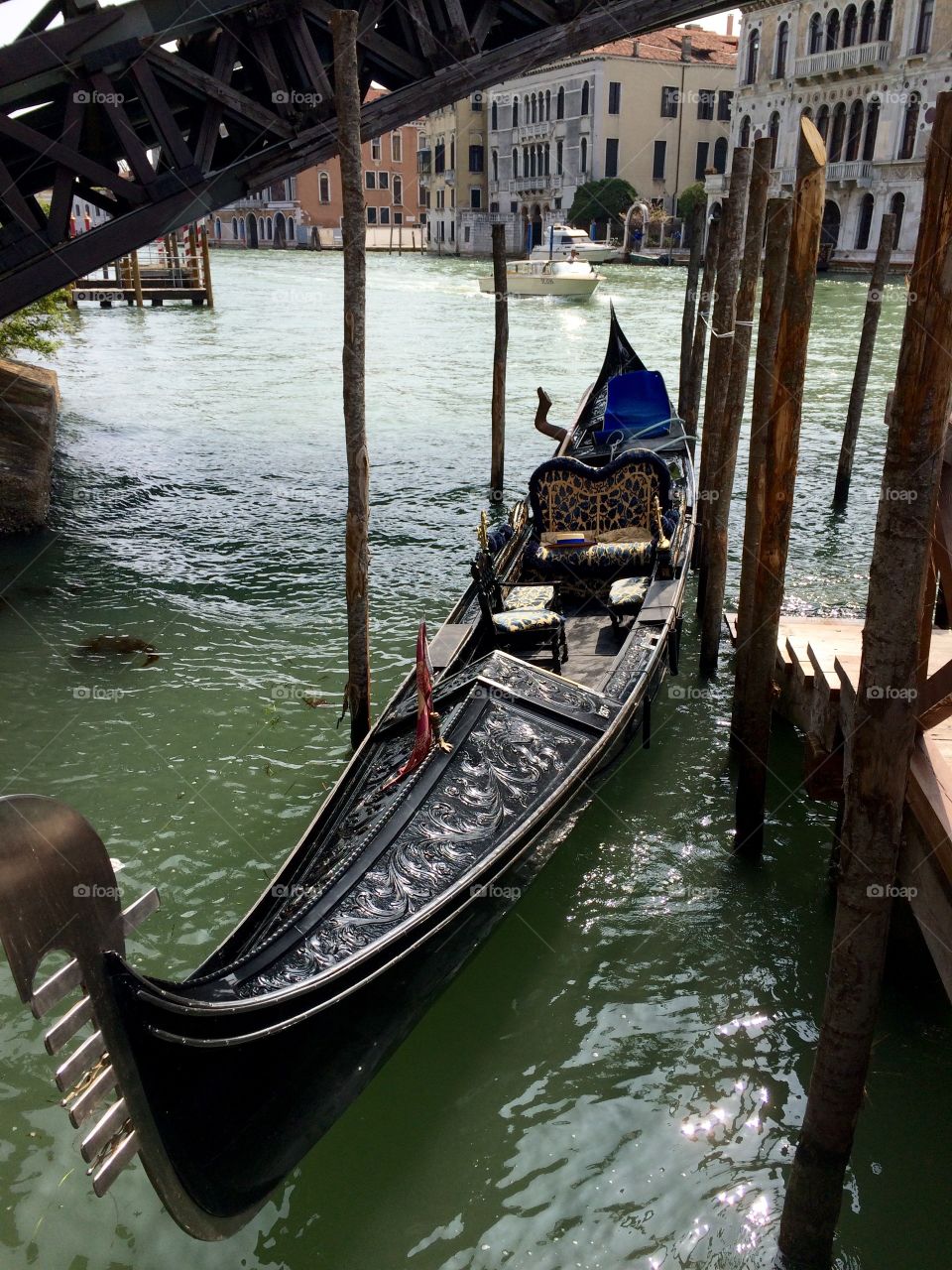 Venetian gondola's sparkling beauty
