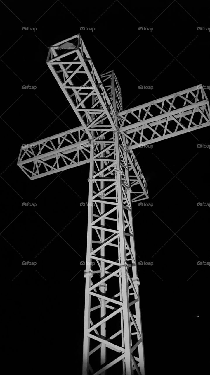 Cross in hadth el jibbh Lebanon