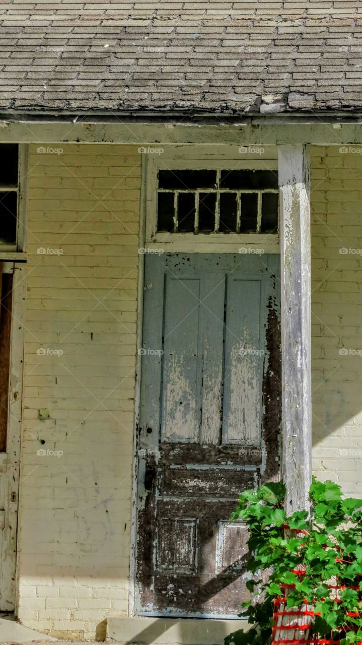 Dilapidated Building a waits