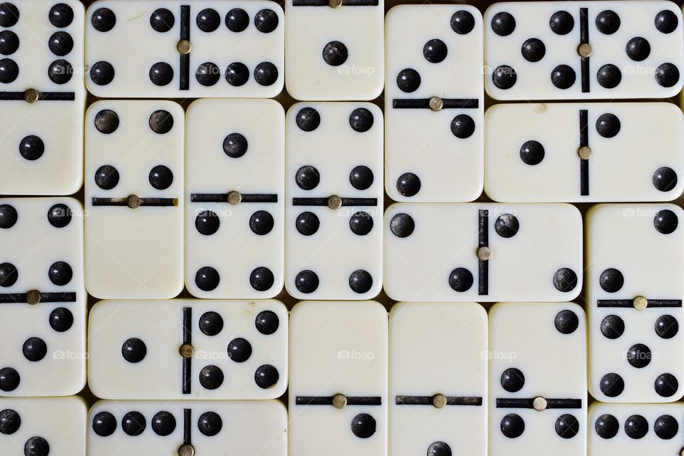 Domino 