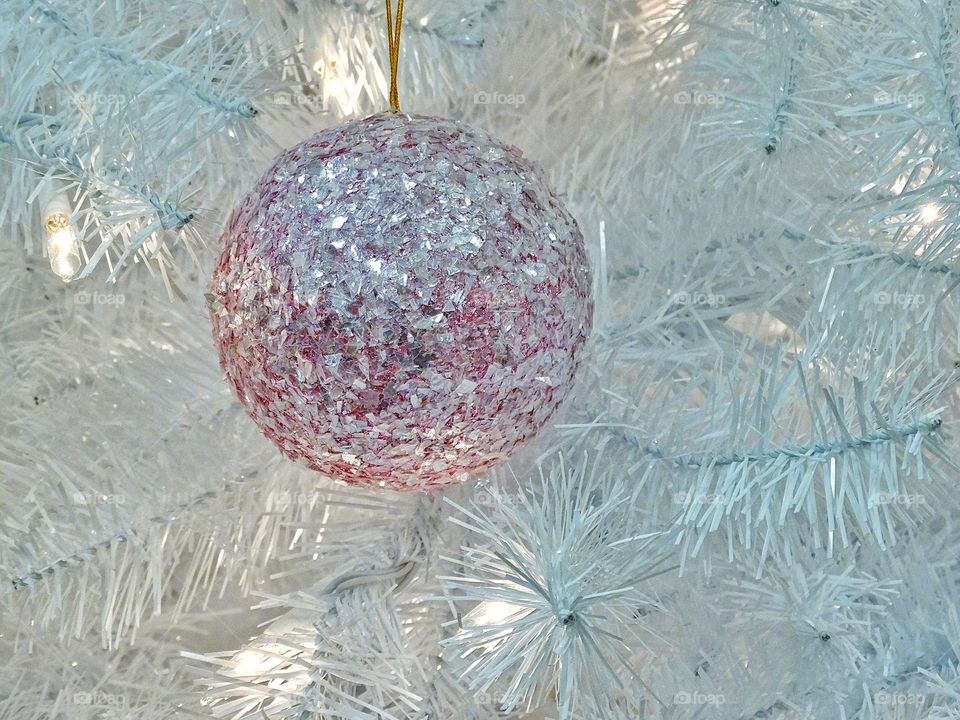 Sparkling Christmas Ornament
