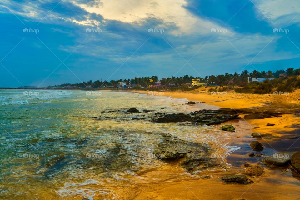 Beach photography - Sky and Beach line - Natural light 