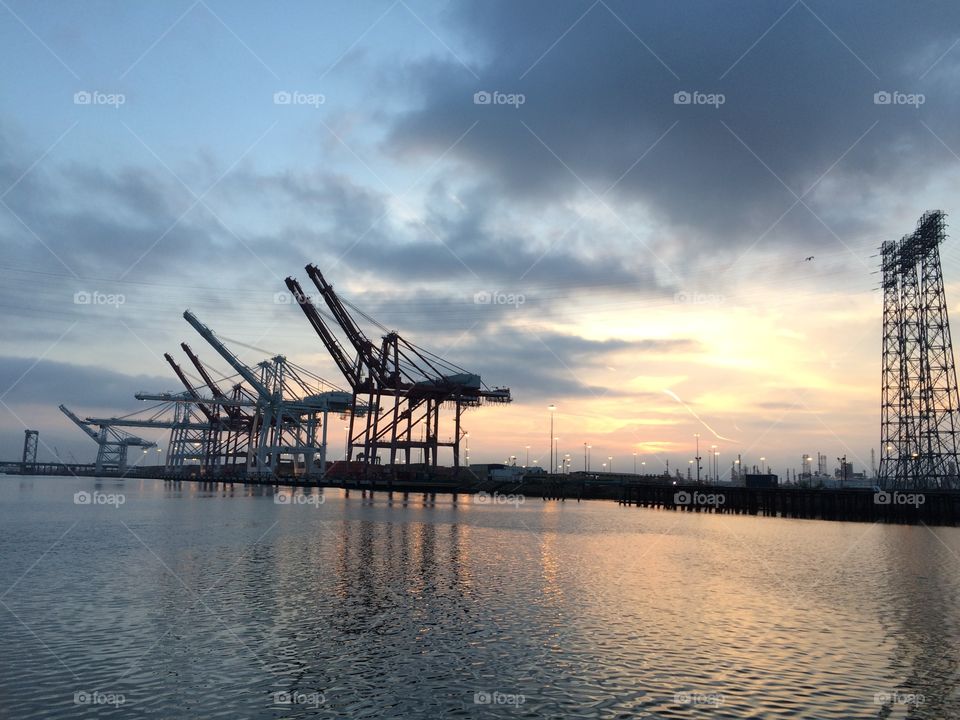 Port of Long Beach cranes 