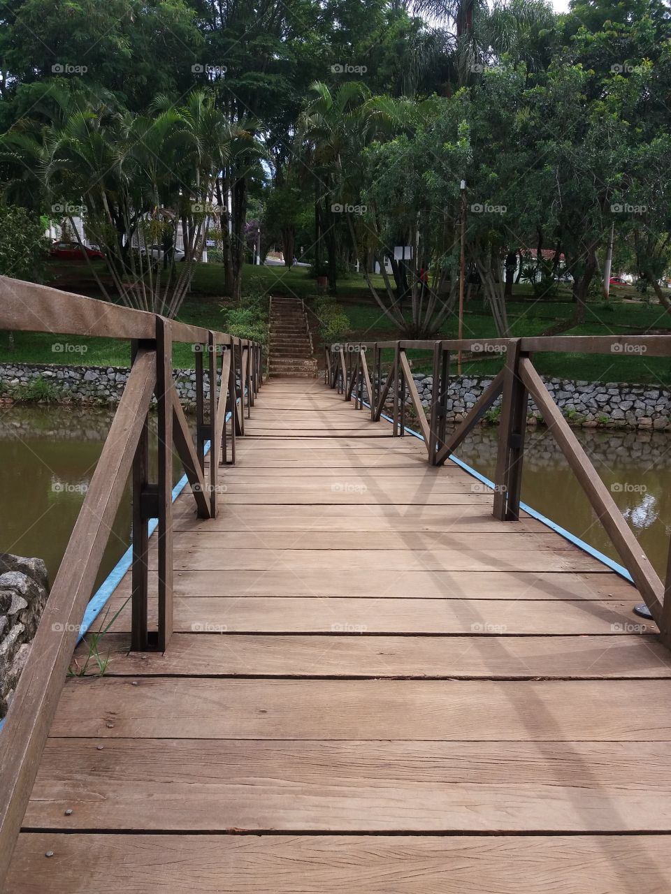 Bridge to little island