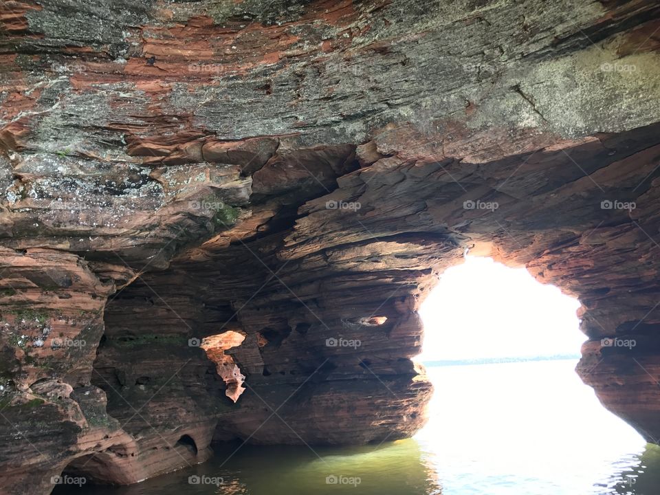 Lake Superior Sea Caves (The Arch)