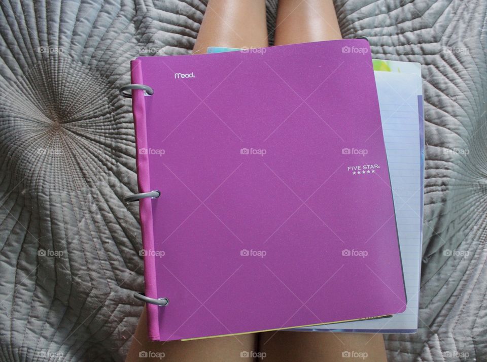 Five star binder and folder, I use them every day in school