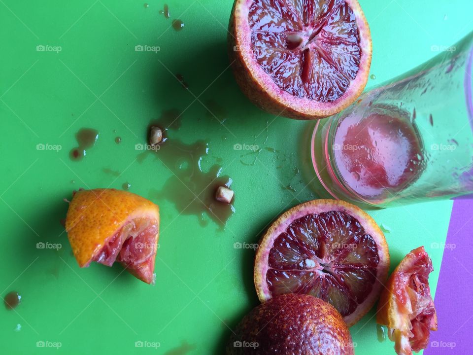 Juicing blood oranges