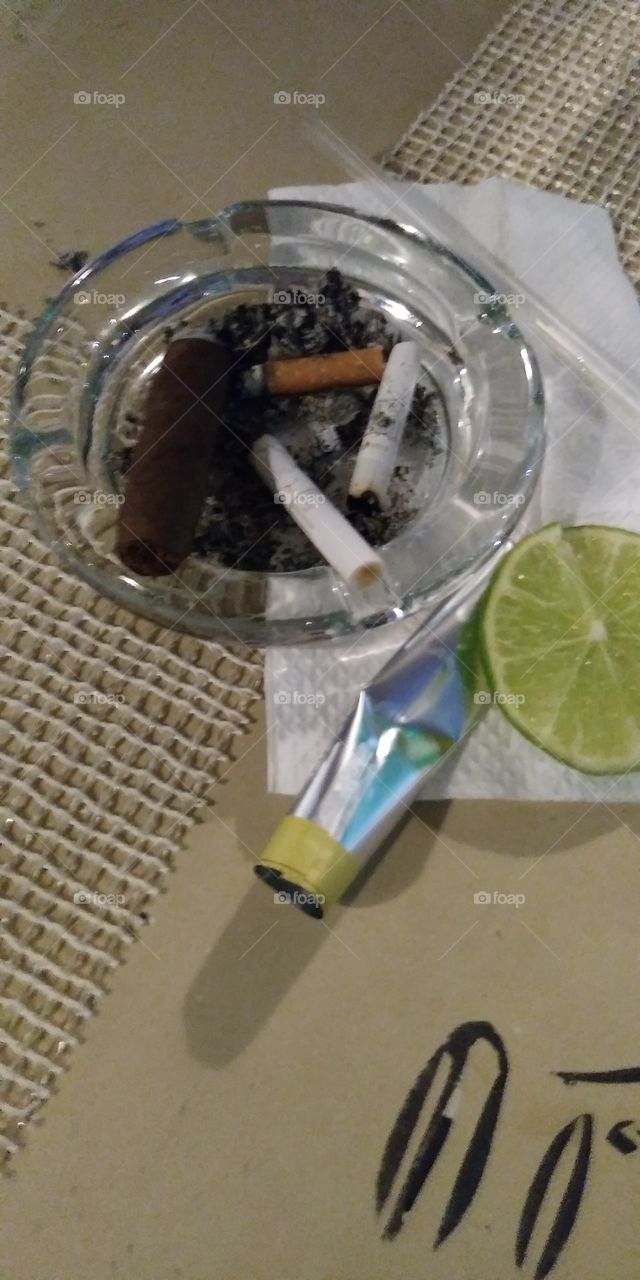 cigar cigarettes lemon trash