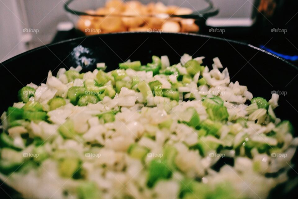 Celeriac in a frying pan 