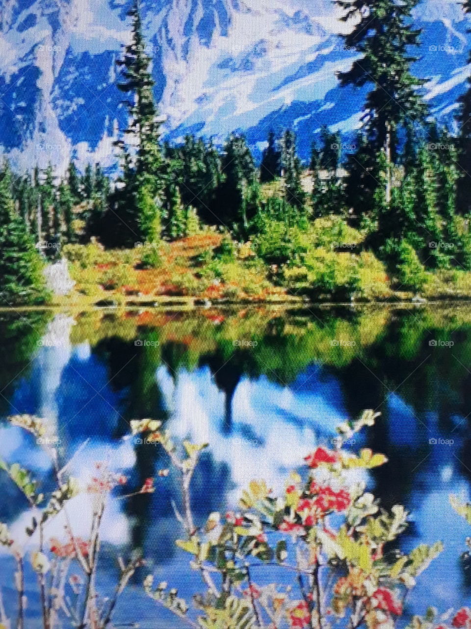 paisagem com lago na frente azul e branco nos fundo