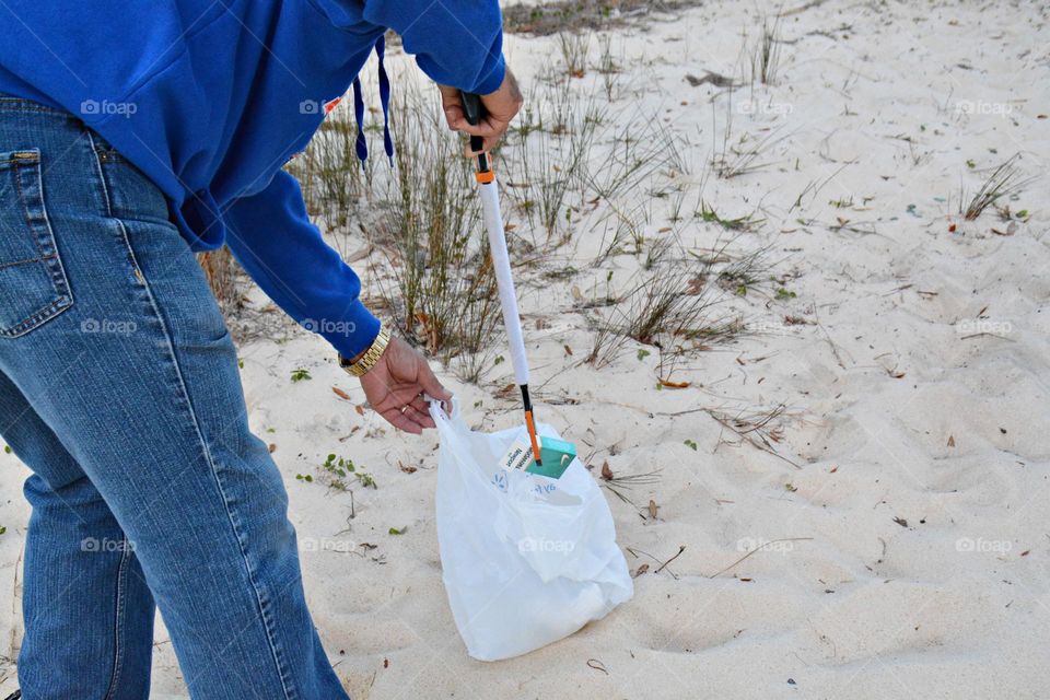 Beaches are diverse, beautiful, natural treasures that are here for all of us to explore and enjoy together. By cleaning up the beach, you ensure that visitors from all over the world can enjoy your beaches fully.