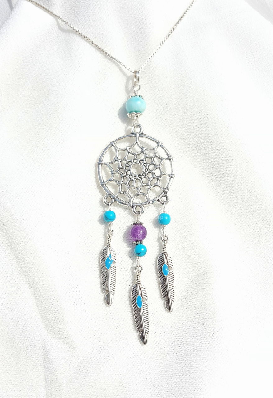 I made a dreamcatcher yesterday. A pendant
