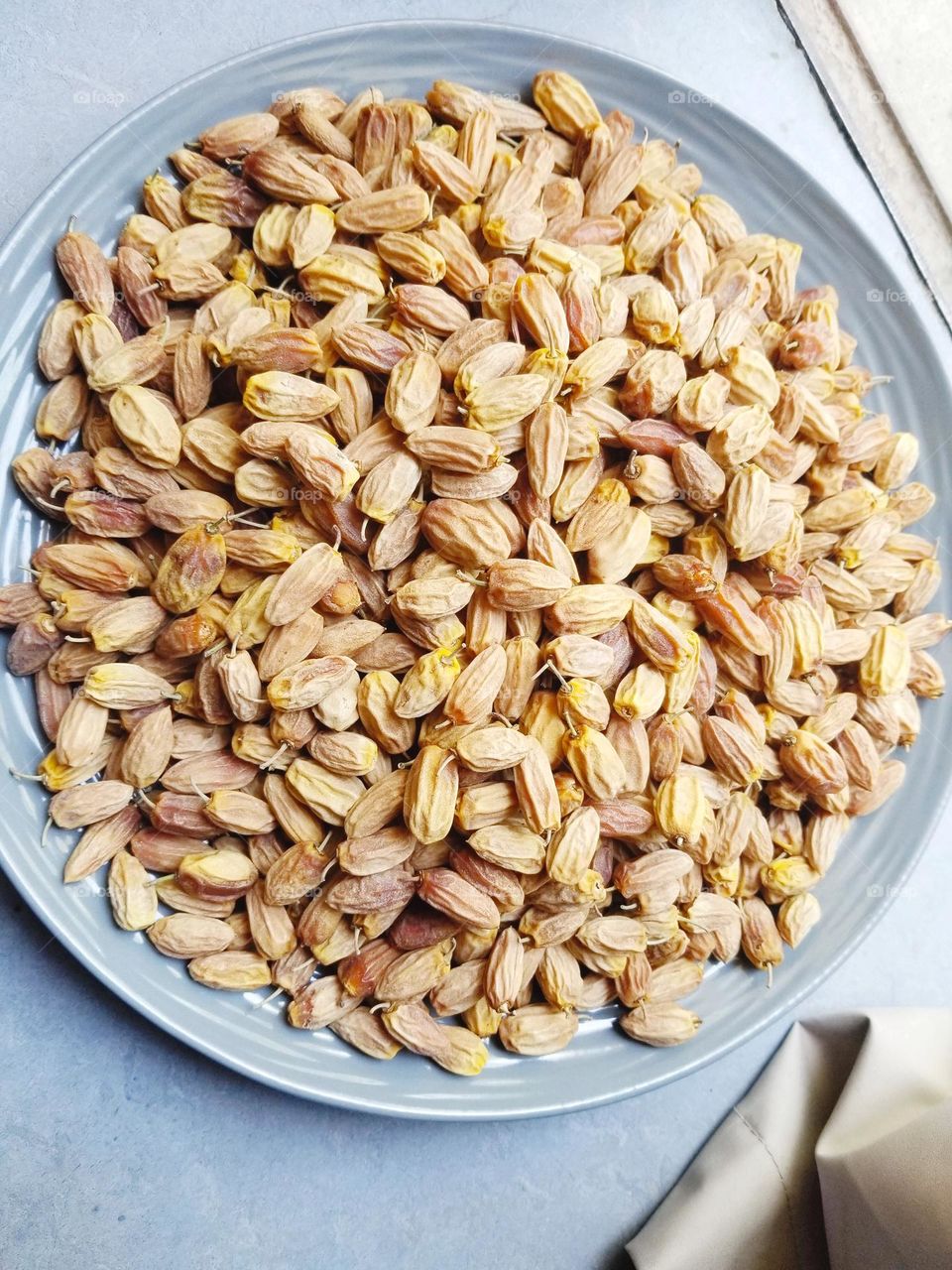 One of most loved wild berries fruits in Namibia . They can either be eaten dried or non dried. once they get dried on the trees , they either fall off by the wind or somebody can clib the tree and shake them off. b
very sweet. suitable as snacks