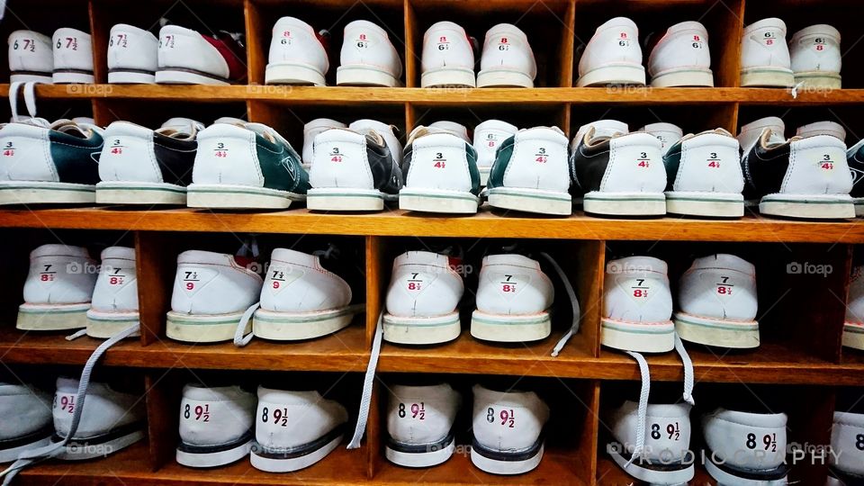bowling shoes rack