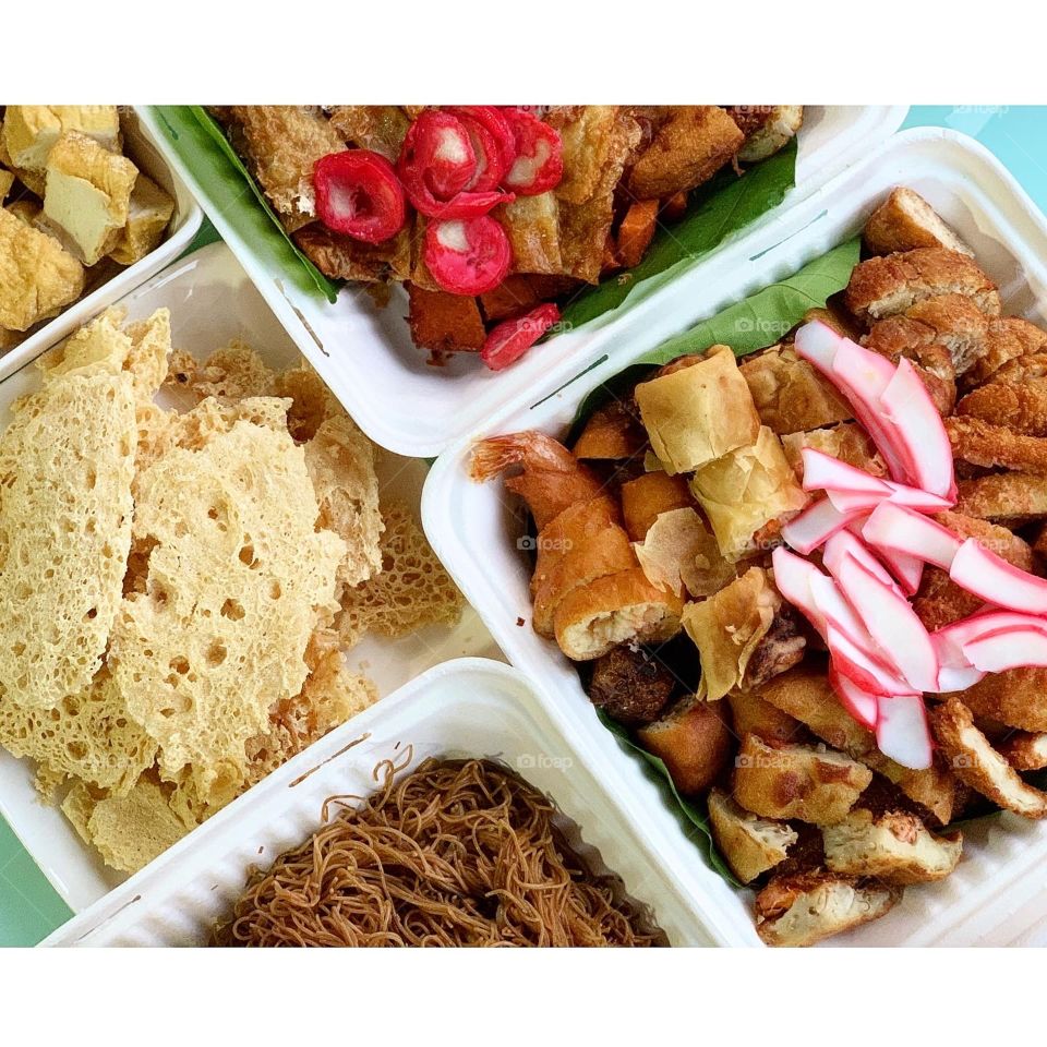 Five spice prawn fritter that’s Singapore heritage, hawker culture and taste