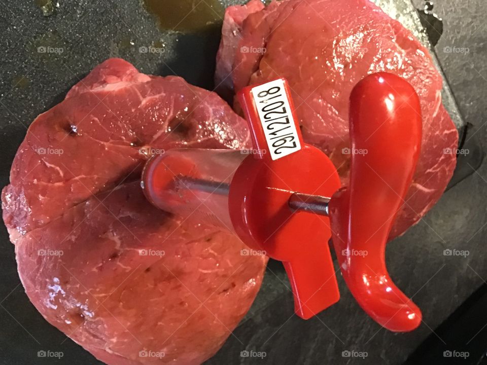 Injecting a roast to smoke