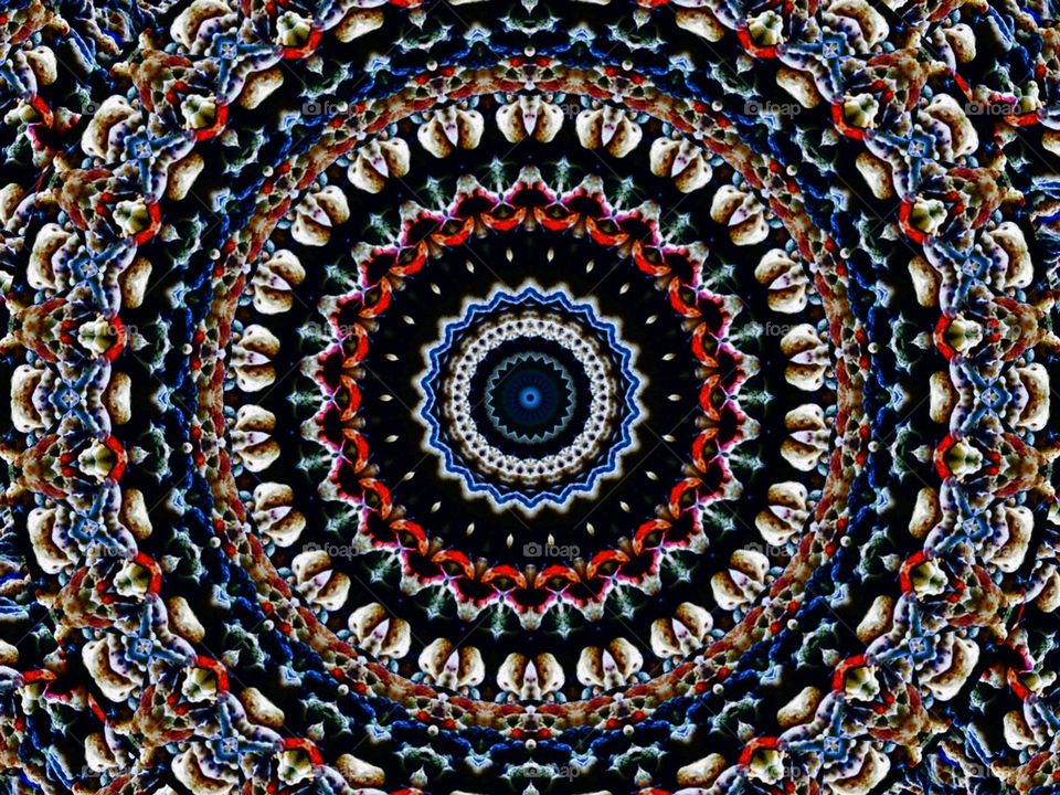 I’m so amazed how a simple photo transformed into this design, so I enjoyed doing this