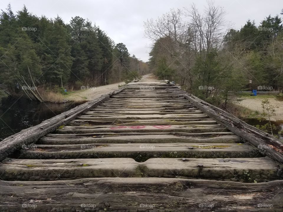 abandoned train tresel