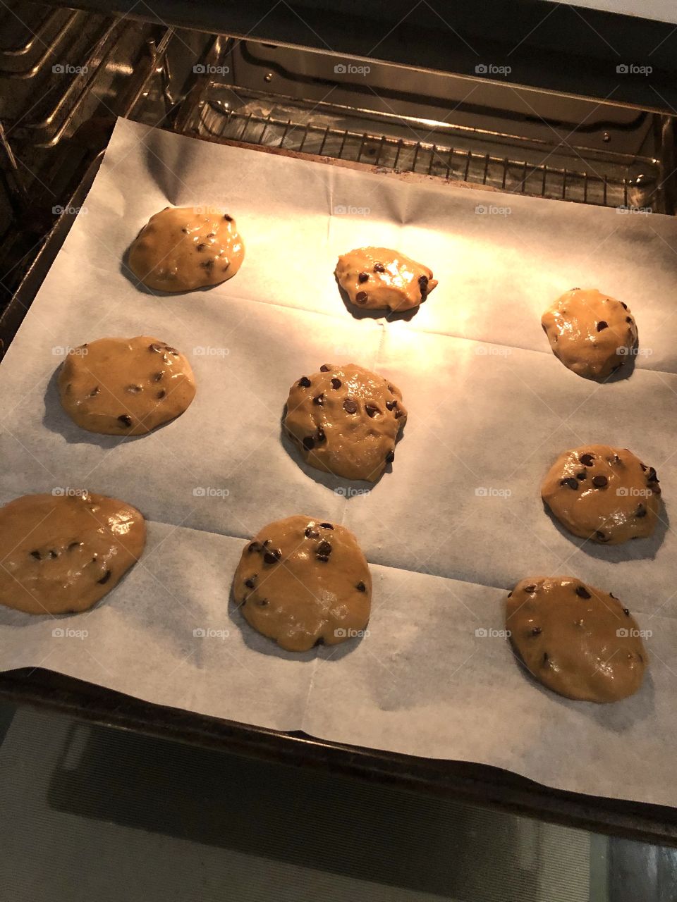 Chocolate chip cookies almost ready yummy😊