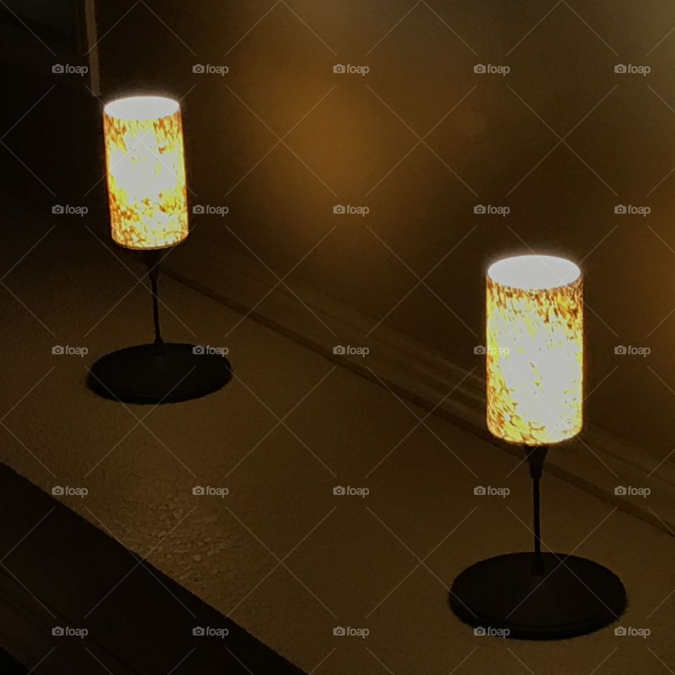 Glowing cylindrical lights